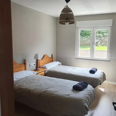 Frente A La Playa Con Vistas Al Mar En Barro, Llanes Apartment *