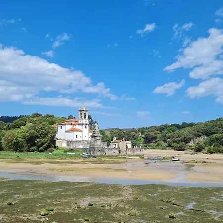 Frente A La Playa Con Vistas Al Mar En Barro, Llanes Apartment *